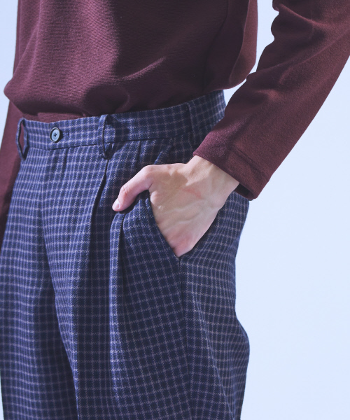ABAHOUSE(アバハウス)の「シェットランドウールワイドプリーツテーパードパンツ(その他パンツ・メンズ・ネイビー/ワイン・44/46/48)」の7枚目の写真