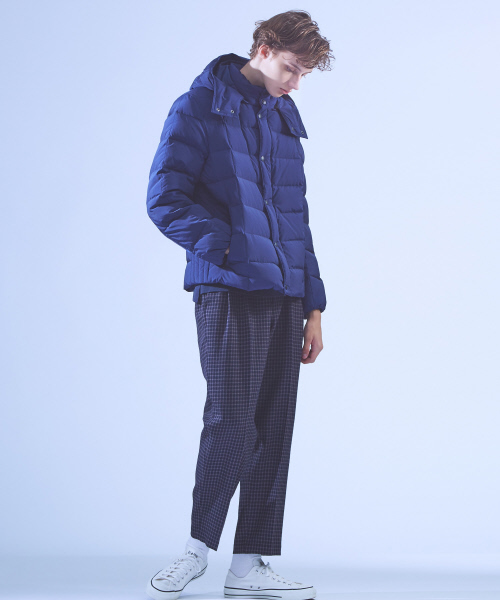 ABAHOUSE(アバハウス)の「シェットランドウールワイドプリーツテーパードパンツ(その他パンツ・メンズ・ネイビー/ワイン・44/46/48)」の15枚目の写真
