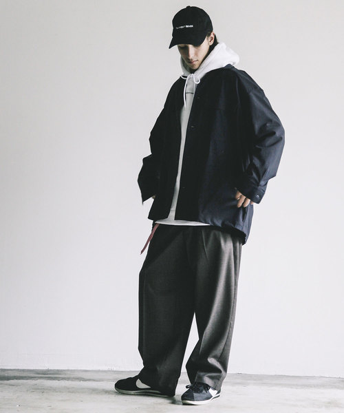 THE TWENTYSEVEN（ザ トゥエンティーセブン）の「【The TWENTY SEVEN】NYLON STRETCH BIG SHIRTS JKT:ナイロンストレッチ ビックシャツジャケット（シャツ/ブラウス・メンズ・ブラック/ネイビー/オリーブ・44/46/48）」の20枚目の写真