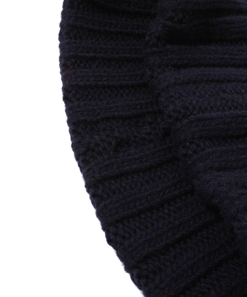 SHIPS JET BLUE（シップスジェットブルー）の「JB: ラムウール/ケーブルワッチキャップ（ニットキャップ/ビーニー・メンズ・ワイン/グリーン/ネイビー・ONE SIZE）」の6枚目の写真