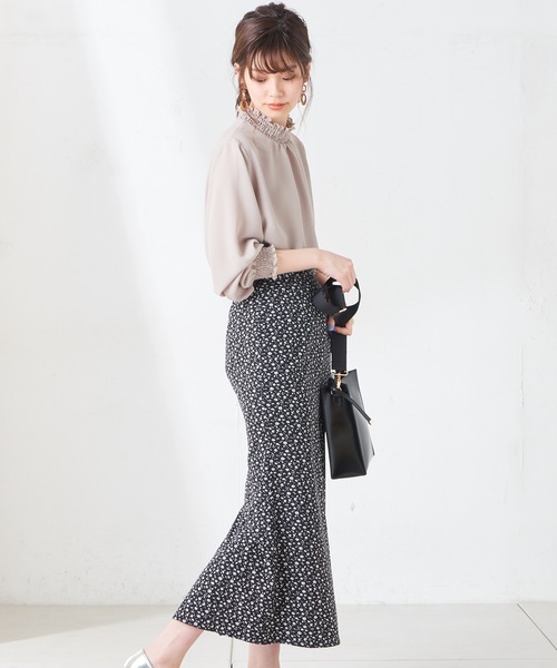 natural couture(ナチュラルクチュール)の「プチハイシャーリングブラウス(シャツ/ブラウス・レディース・ホワイト系その他/ベージュ/ホワイト/オフホワイト/サックスブルー・FREE)」の18枚目の写真