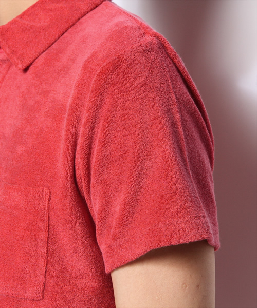 BEAMS(ビームス)の「○BEAMS / ピグメントパイル ポロシャツ(ポロシャツ・メンズ・レッド/インディゴブルー・MEDIUM/LARGE/SMALL)」の10枚目の写真