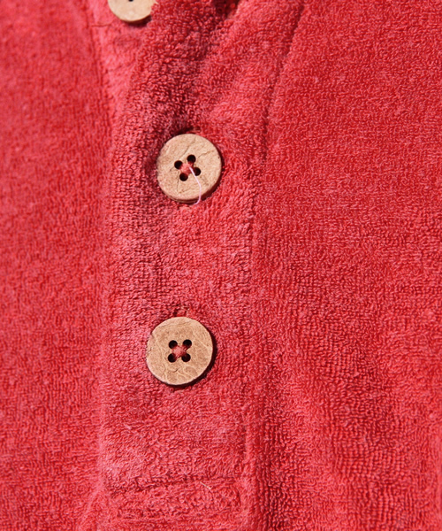 BEAMS(ビームス)の「○BEAMS / ピグメントパイル ポロシャツ(ポロシャツ・メンズ・レッド/インディゴブルー・MEDIUM/LARGE/SMALL)」の12枚目の写真