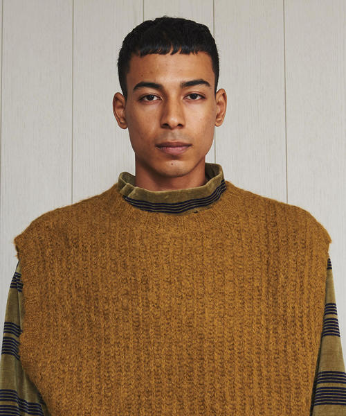 H　BEAUTY&YOUTH UNITED ARROWS（エイチビューティーアンドユースユナイテッドアローズ）の「＜H＞RIB COLOR KNIT VEST/ベスト（ベスト・メンズ・ゴールド/オレンジ・MEDIUM/LARGE）」の9枚目の写真