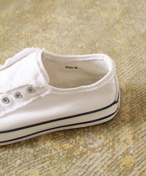 coen（コーエン）の「キャンバススニーカー15SS（スニーカー・レディース・ホワイト/ブラック/ネイビー/コバルトブルー/ライトブルー/ダークグリーン/マスタード/ベージュ/グレー/ネイビー系・SMALL/MEDIUM/LARGE）」の13枚目の写真