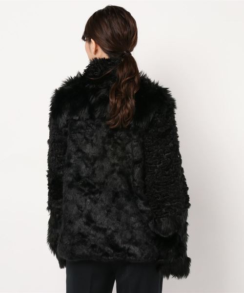 EMODA(エモダ)の「DOCKING PUTCH FAKE FUR CO(その他アウター・レディース・ブラック/ベージュ・FREE)」の3枚目の写真