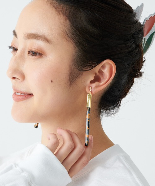 THEATRE PRODUCTS(シアタープロダクツ)の「プラスチックスティックイヤリング(イヤリング・レディース・ブラック/ピンク/オレンジ/ブルー・FREE)」の4枚目の写真