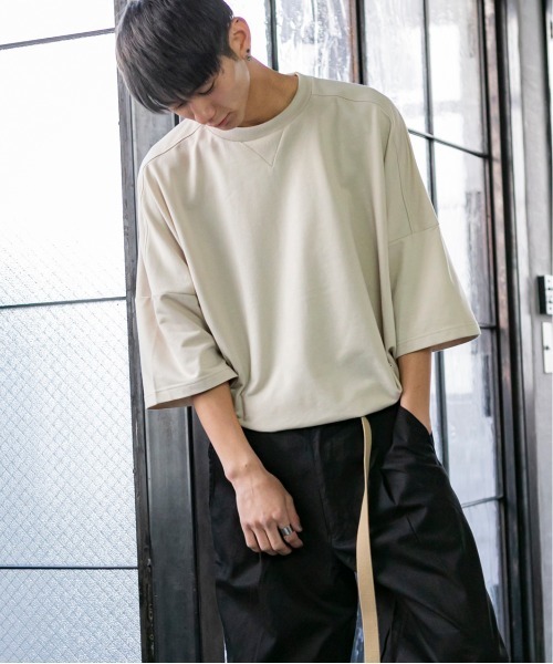 Beno（ビーノ）の「TCミニ裏毛 / ドロップショルダー ルーズ シルエット Tシャツ（Tシャツ/カットソー・メンズ・パープル/ブラック/サックスブルー/ホワイト/ピンク/ベージュ・FREE）」の13枚目の写真