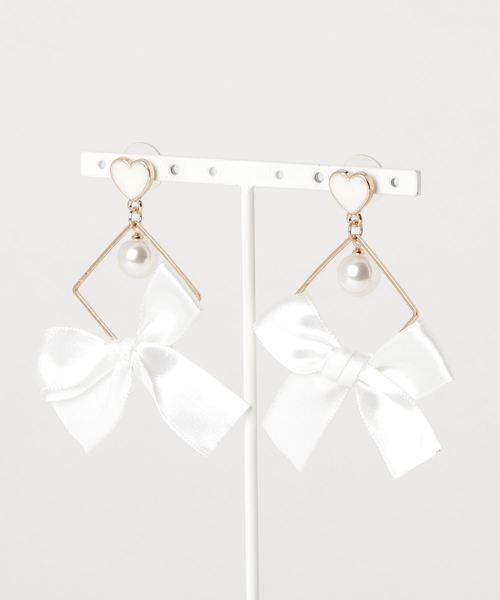 ハッピープライス Hachi ハート リボン ピアス ピアス 両耳用 ハート リボン スクエアモチーフ サークル オンライン 買取