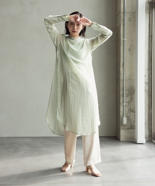 CFT.（シフト）の「CFT.Sheer slit long SH (シアースリットロングシャツ)（シャツ/ブラウス・レディース・アイボリー/ライトグレー/ミント/ライトパープル・FREE）」の3枚目の写真
