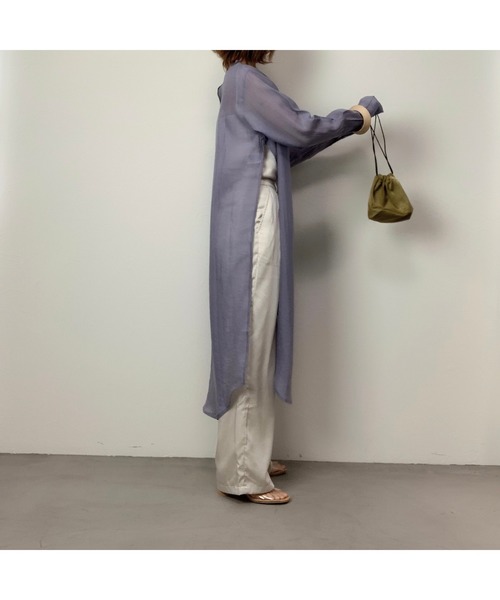 CFT.（シフト）の「CFT.Sheer slit long SH (シアースリットロングシャツ)（シャツ/ブラウス・レディース・アイボリー/ライトグレー/ミント/ライトパープル・FREE）」の7枚目の写真