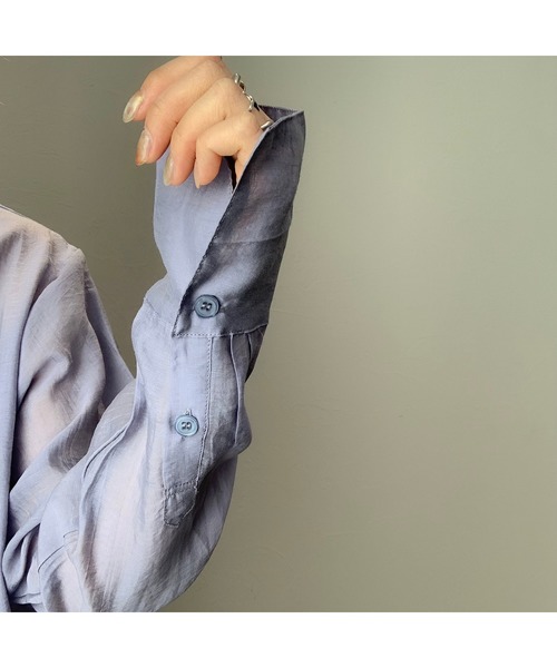 CFT.（シフト）の「CFT.Sheer slit long SH (シアースリットロングシャツ)（シャツ/ブラウス・レディース・アイボリー/ライトグレー/ミント/ライトパープル・FREE）」の15枚目の写真