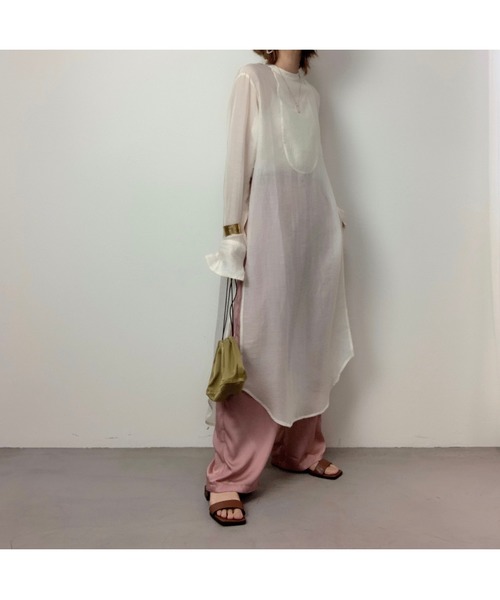 CFT.（シフト）の「CFT.Sheer slit long SH (シアースリットロングシャツ)（シャツ/ブラウス・レディース・アイボリー/ライトグレー/ミント/ライトパープル・FREE）」の17枚目の写真