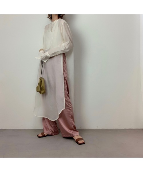 CFT.（シフト）の「CFT.Sheer slit long SH (シアースリットロングシャツ)（シャツ/ブラウス・レディース・アイボリー/ライトグレー/ミント/ライトパープル・FREE）」の18枚目の写真