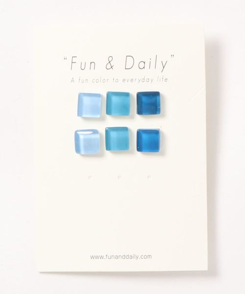 Fun & Daily(ファンアンドデイリー)の「F&D : カラーブロック・3セットピアス(ピアス(両耳用)・レディース・パープル/ブラウン/イエロー/ブルー/グリーン・FREE)」の1枚目の写真