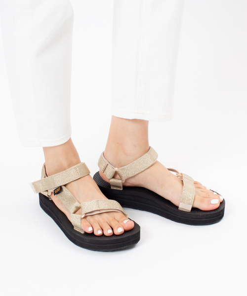 PICHE ABAHOUSE(ピシェ アバハウス)の「★Teva/MIDFORM UNIVERSAL ミッドフォーム ユニバーサル(サンダル・レディース・ブラック/シャンパン・8/7/6)」の20枚目の写真