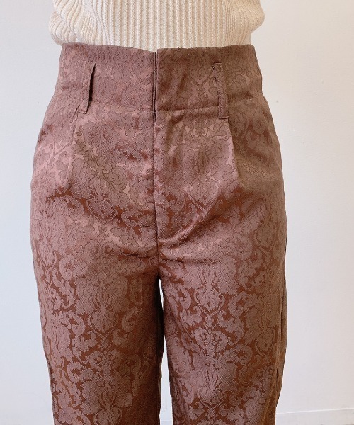 VANNIE U（ヴァニーユー）の「ツヤっぽジャガードパンツ（その他パンツ・レディース・ブルー/ブラウン/ベージュ・FREE/SMALL）」の9枚目の写真