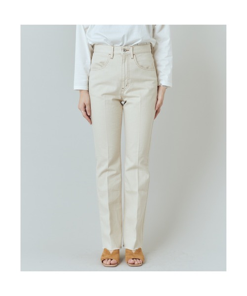 SHENERY（シーナリー）の「センタープレスデニムパンツ（BEG）（デニムパンツ・レディース・ベージュ・36/38）」の14枚目の写真