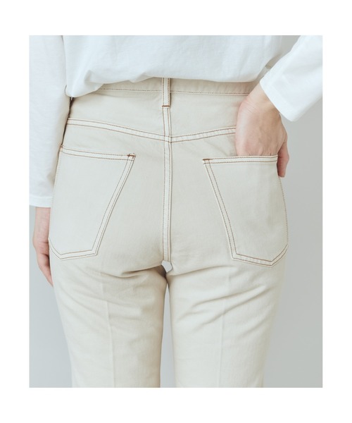 SHENERY（シーナリー）の「センタープレスデニムパンツ（BEG）（デニムパンツ・レディース・ベージュ・36/38）」の16枚目の写真