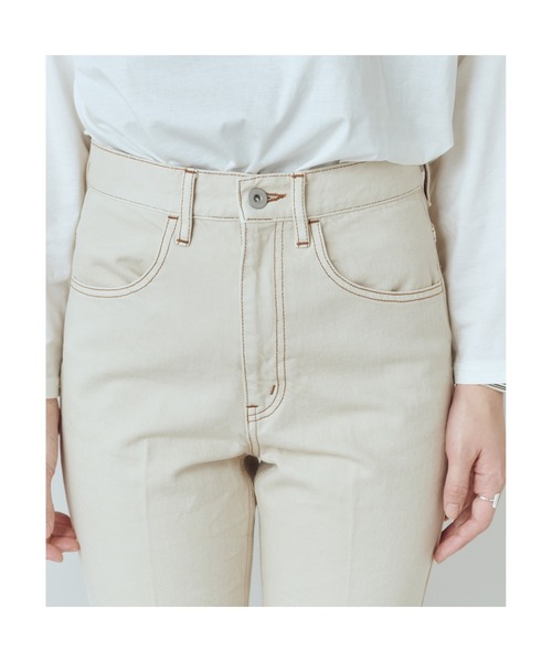 SHENERY（シーナリー）の「センタープレスデニムパンツ（BEG）（デニムパンツ・レディース・ベージュ・36/38）」の13枚目の写真