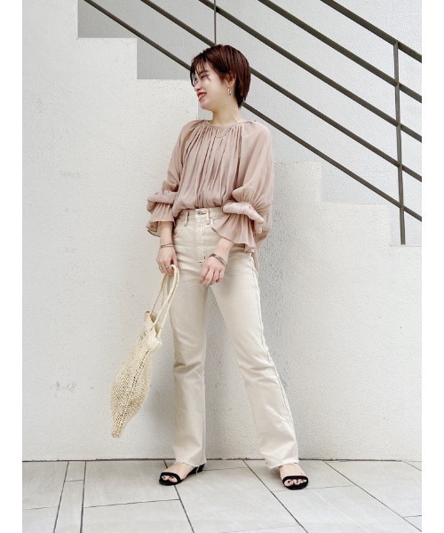 SHENERY（シーナリー）の「センタープレスデニムパンツ（BEG）（デニムパンツ・レディース・ベージュ・36/38）」の6枚目の写真