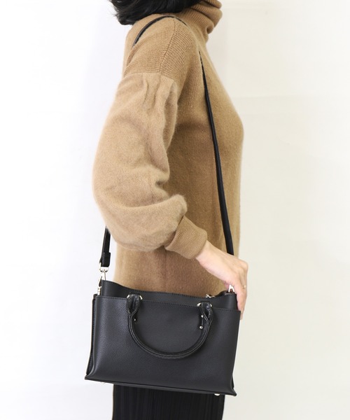 artemis by DIANA（アルテミスバイダイアナ）の「異素材コンビ２WAYミニバッグ（ハンドバッグ・レディース・イエロー/ブラック/ベージュ/ホワイト/グレー・FREE）」の19枚目の写真