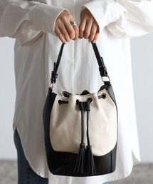 GUSCIO | ファッションインフルエンサー yoko さんコラボモデル【グッシオベーシック】 ２WAY巾着バッグ　エコレザー×キャンバス(ショルダーバッグ)