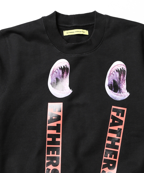 RAF SIMONS（ラフシモンズ）の「Regular fit sweater with NAILS（スウェット・メンズ・ブラック・LARGE/MEDIUM/SMALL）」の7枚目の写真