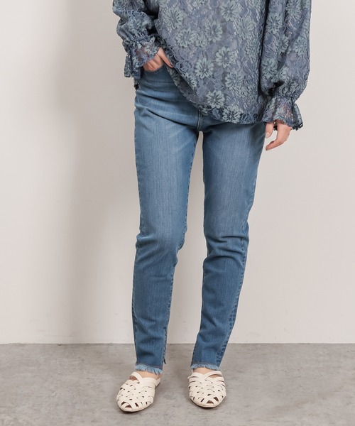 natural couture（ナチュラルクチュール）の「360度ストレッチスキニー（デニムパンツ・レディース・インディゴブルー/ブルー/アイボリー・SMALL/MEDIUM）」の3枚目の写真