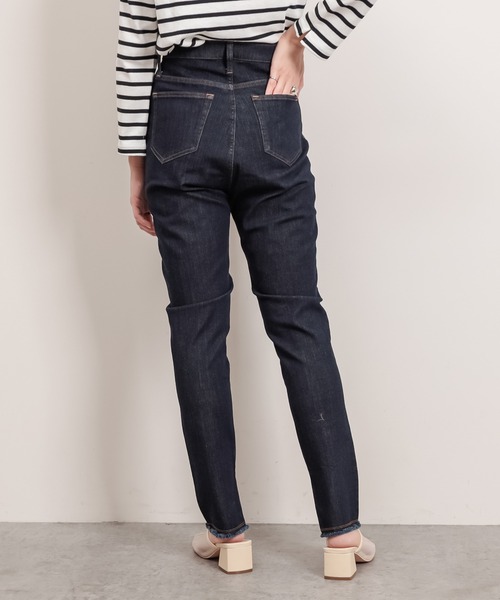 natural couture（ナチュラルクチュール）の「360度ストレッチスキニー（デニムパンツ・レディース・インディゴブルー/ブルー/アイボリー・SMALL/MEDIUM）」の20枚目の写真