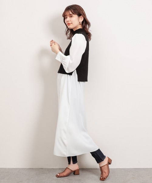 natural couture（ナチュラルクチュール）の「360度ストレッチスキニー（デニムパンツ・レディース・インディゴブルー/ブルー/アイボリー・SMALL/MEDIUM）」の15枚目の写真