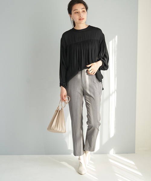 ROPE' PICNIC(ロペピクニック)の「【emur】スリットテーパードパンツ(その他パンツ・レディース・ベージュ系その他/サックスブルー/グレー・40/38)」の7枚目の写真
