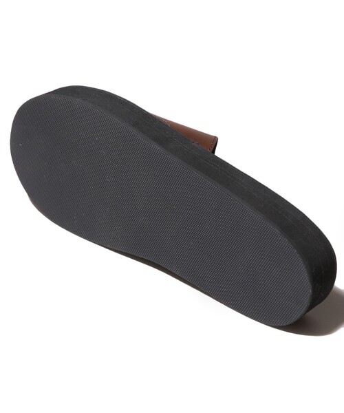 FREAK'S STORE(フリークスストア)の「WEB限定 ワンストラップ PUレザースライドサンダル/コンフォートサンダル/レオパード/ボリュームソール(サンダル・メンズ・ベージュ/ブラック/レオパード/ブラウン・6/8/9/8.5/6.5/5.5)」の9枚目の写真