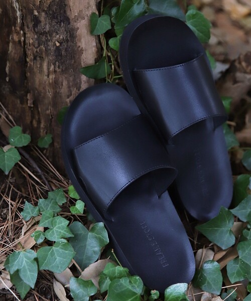 FREAK'S STORE(フリークスストア)の「WEB限定 ワンストラップ PUレザースライドサンダル/コンフォートサンダル/レオパード/ボリュームソール(サンダル・メンズ・ベージュ/ブラック/レオパード/ブラウン・6/8/9/8.5/6.5/5.5)」の7枚目の写真