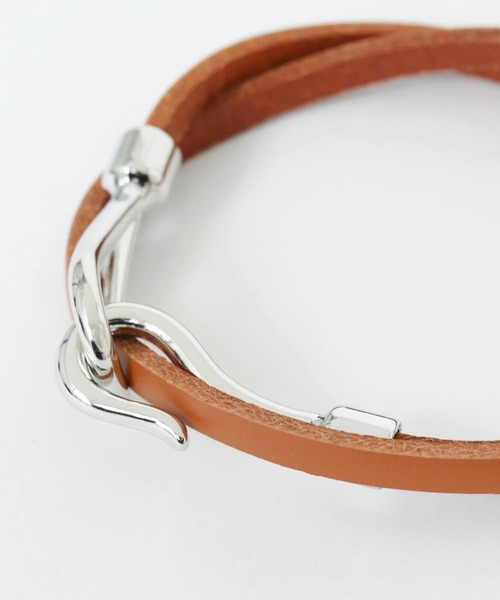 SENSE OF PLACE by URBAN RESEARCH(センスオブプレイスバイアーバンリサーチ)の「レザーブレスレット(2連)B(ブレスレット・メンズ・ブラウン/ベージュ/ブラック・ONE)」の11枚目の写真