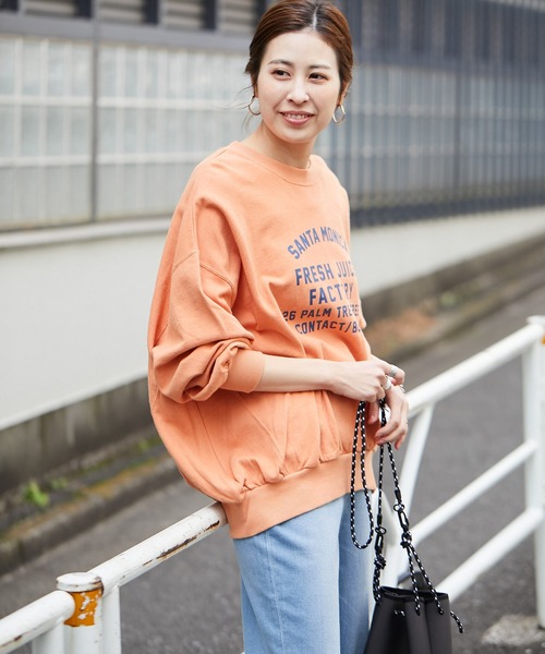 CIAOPANIC TYPY（チャオパニックティピー）の「麻混裏毛ボリュームプリントスウェット（スウェット・レディース・インディゴブルー/オレンジ/チャコールグレー/ホワイト・ONE SIZE）」の22枚目の写真