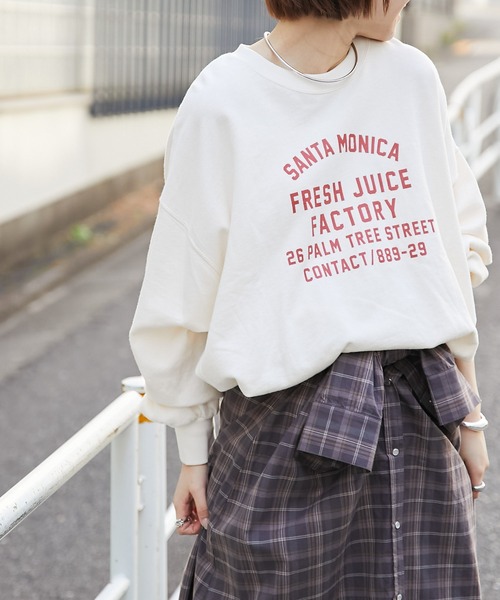 CIAOPANIC TYPY（チャオパニックティピー）の「麻混裏毛ボリュームプリントスウェット（スウェット・レディース・インディゴブルー/オレンジ/チャコールグレー/ホワイト・ONE SIZE）」の13枚目の写真