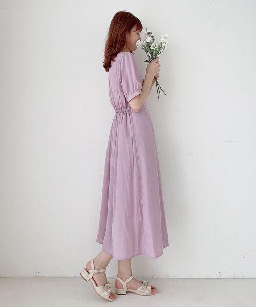 MAJESTIC LEGON(マジェスティックレゴン)の「シークレットフラワーワンピース(ワンピース・レディース・グレー系その他/グリーン系その他/パープル系その他2・SMALL/MEDIUM)」の12枚目の写真