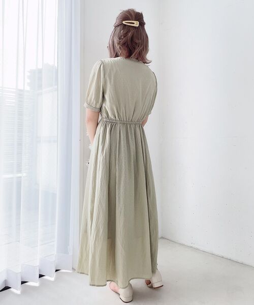 MAJESTIC LEGON(マジェスティックレゴン)の「シークレットフラワーワンピース(ワンピース・レディース・グレー系その他/グリーン系その他/パープル系その他2・SMALL/MEDIUM)」の17枚目の写真