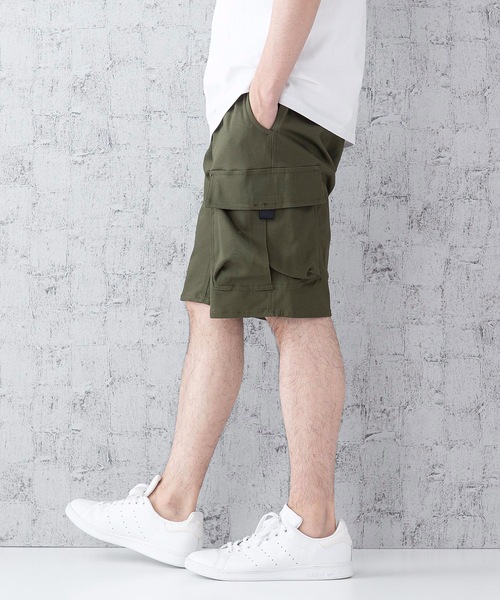 OUTDOOR PRODUCTS(アウトドアプロダクツ)の「【OUTDOOR PRODUCTS】撥水/防汚 ストレッチ素材 クライミングカーゴショートパンツ(カーゴパンツ・メンズ・ブラック/ベージュ/カーキ・SMALL/MEDIUM/LARGE/X-LARGE)」の21枚目の写真