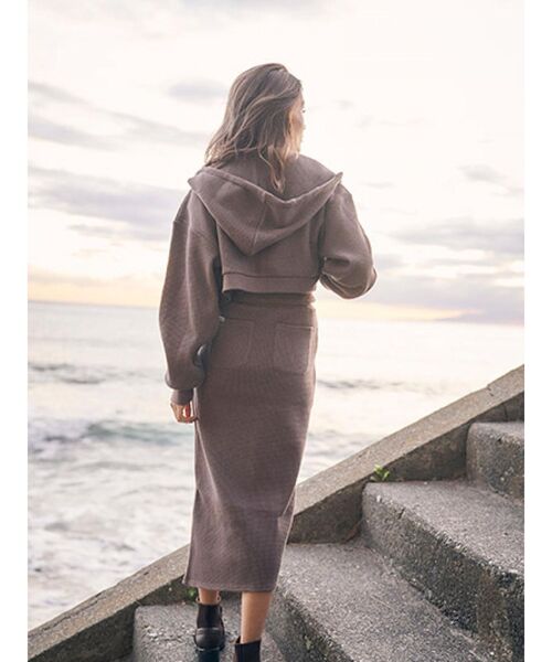 tothesea ワッフルセットアップ　ショート丈パーカー To the sea（トゥーザシー）の「ワッフルモアショートパーカー