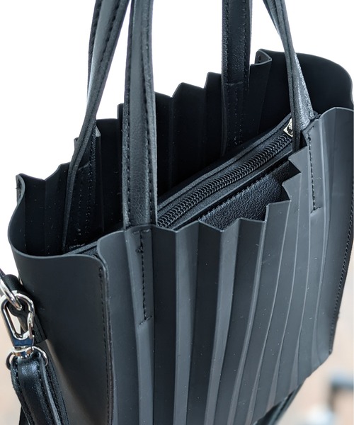 Per sist ence（パーシエンス）の「Per sist ence/パーシエンス　シアープリーツ2WAYトート（トートバッグ・レディース・ホワイト/ブラック/ピンク/ミント・FREE）」の19枚目の写真