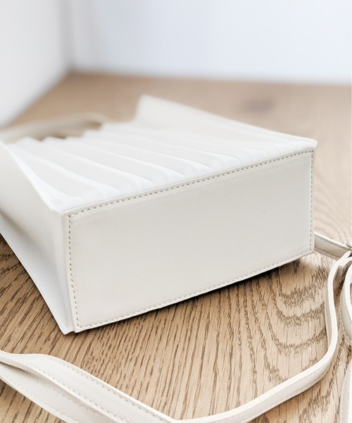 Per sist ence（パーシエンス）の「Per sist ence/パーシエンス　シアープリーツ2WAYトート（トートバッグ・レディース・ホワイト/ブラック/ピンク/ミント・FREE）」の17枚目の写真