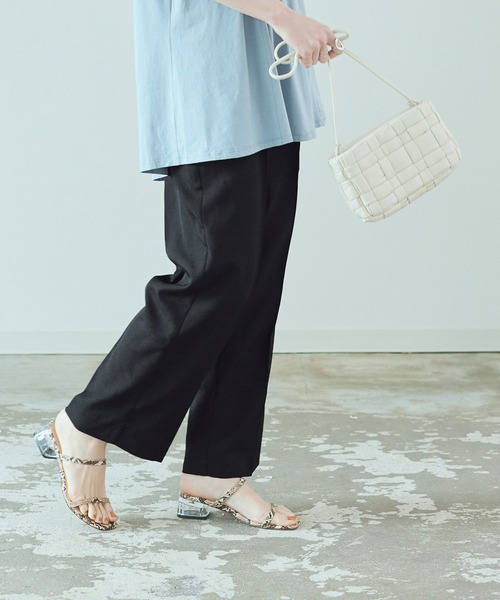 リネンライクセンタープレスセミワイドパンツ