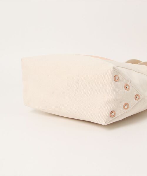 Hender Scheme(エンダースキーマ)の「campus tote small(トートバッグ・メンズ・ブラック/カーキ/ナチュラル・FREE)」の9枚目の写真