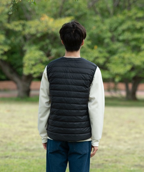 OUTDOOR PRODUCTS（アウトドアプロダクツ）の「【OUTDOOR PRODUCTS/アウトドアプロダクツ】軽量ダウン インナーベスト 撥水透湿防風ポケッタブル（パッカブル）700フィルパワー　ユニセックス（ダウンベスト・メンズ・ブラック/チャコールグレー/オリーブ・XX-LARGE/LARGE/X-LARGE/MEDIUM）」の9枚目の写真