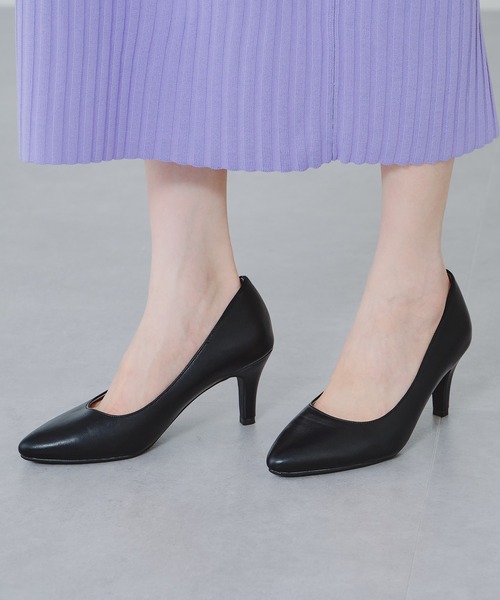 ORiental TRaffic(オリエンタルトラフィック)の「ポインテッドトゥパンプス R-4003(パンプス・レディース・ブラック系その他3/ブラック/ベージュ/レッド/グレー/ブラウン・35/43/42/41/38/34/40/36/33/39/37)」の3枚目の写真