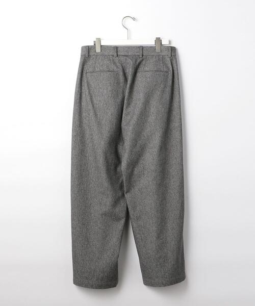 BRACTMENT(ブラクトメント)の「<BRACTMENT(ブラクトメント)>CWNY デニム ワイド 2プリーツ パンツ(デニムパンツ・メンズ・ネイビー/ライトグレー・36/38/40)」の6枚目の写真
