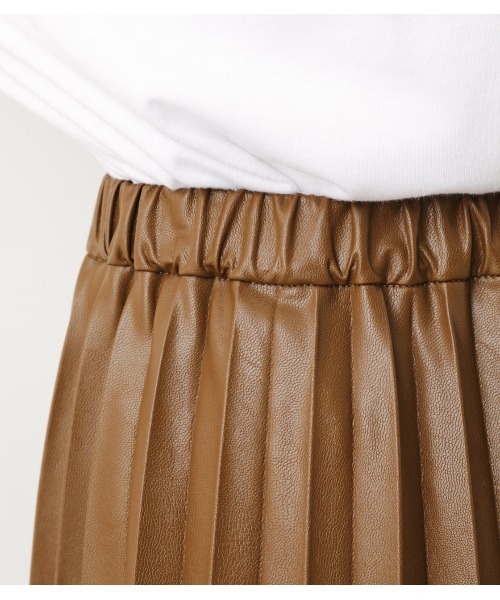 RODEO CROWNS WIDE BOWL（ロデオクラウンズワイドボウル）の「Fレザープリーツスカート（スカート・レディース・ブラウン/ブラック・FREE）」の16枚目の写真
