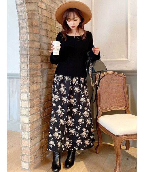 RESEXXY（リゼクシー）の「フラワーロングフレアスカート（スカート・レディース・ホワイト/ブラック/ブラウン・FREE）」の7枚目の写真